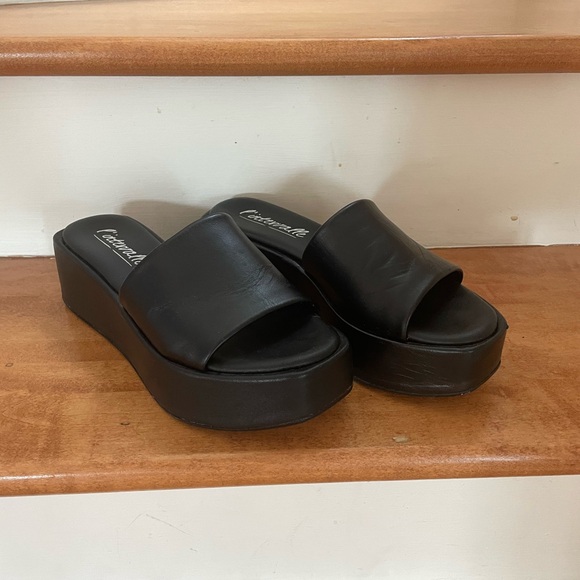 Black leather platform sandals - Picture 1 of 4